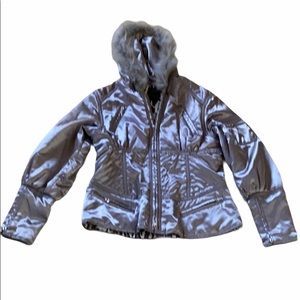 Suzanne Somers silver gray jacket